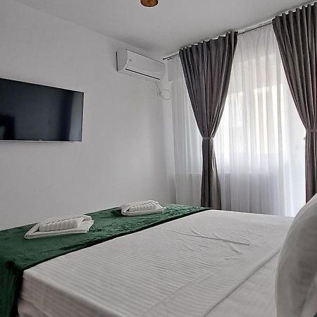 Relax Home Apartment Q Iasi Exterior foto